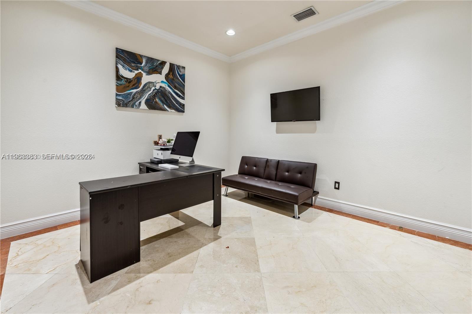 8200 NW 163rd St, Miami Lakes FL 33016