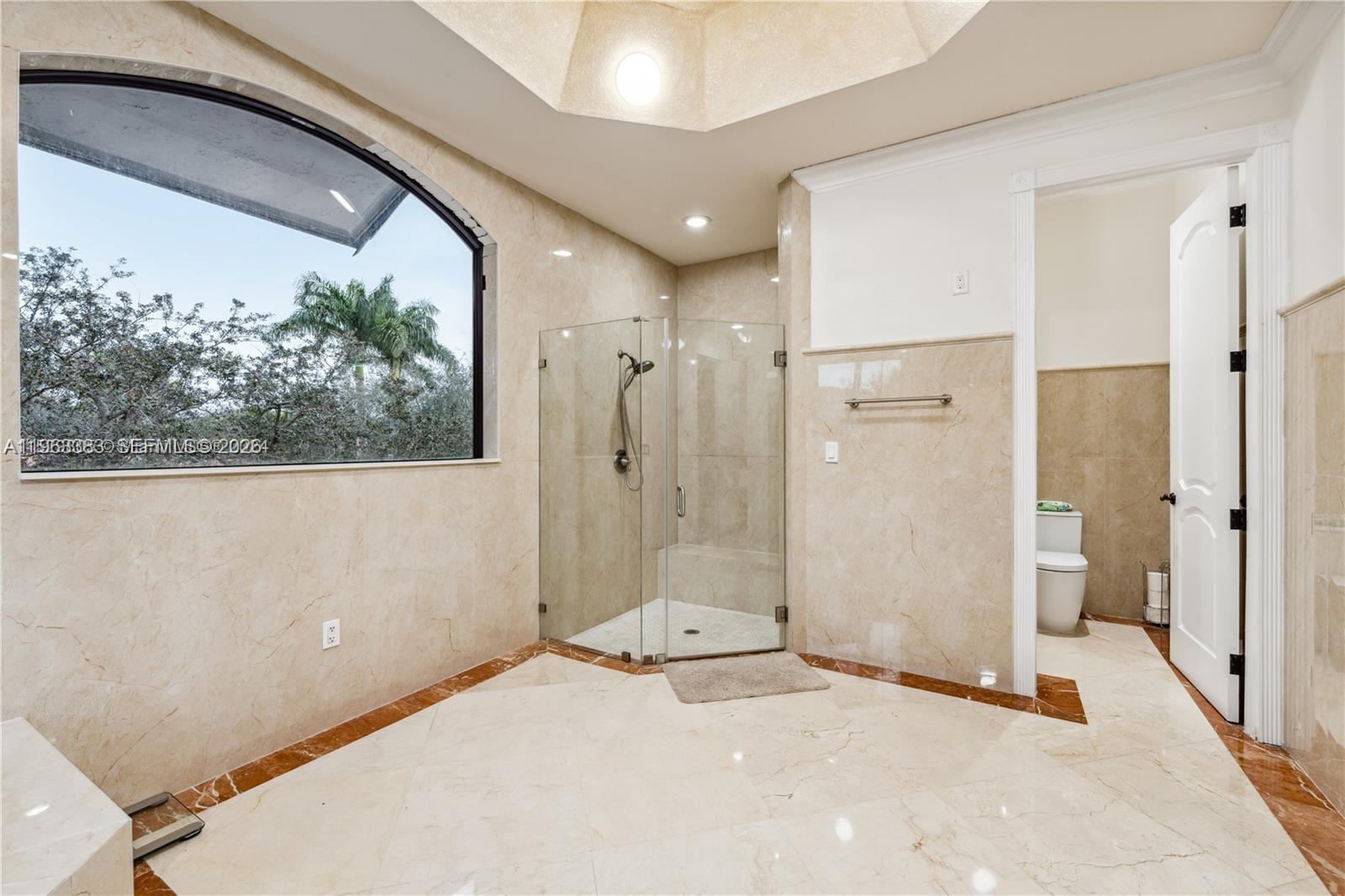 8200 NW 163rd St, Miami Lakes FL 33016