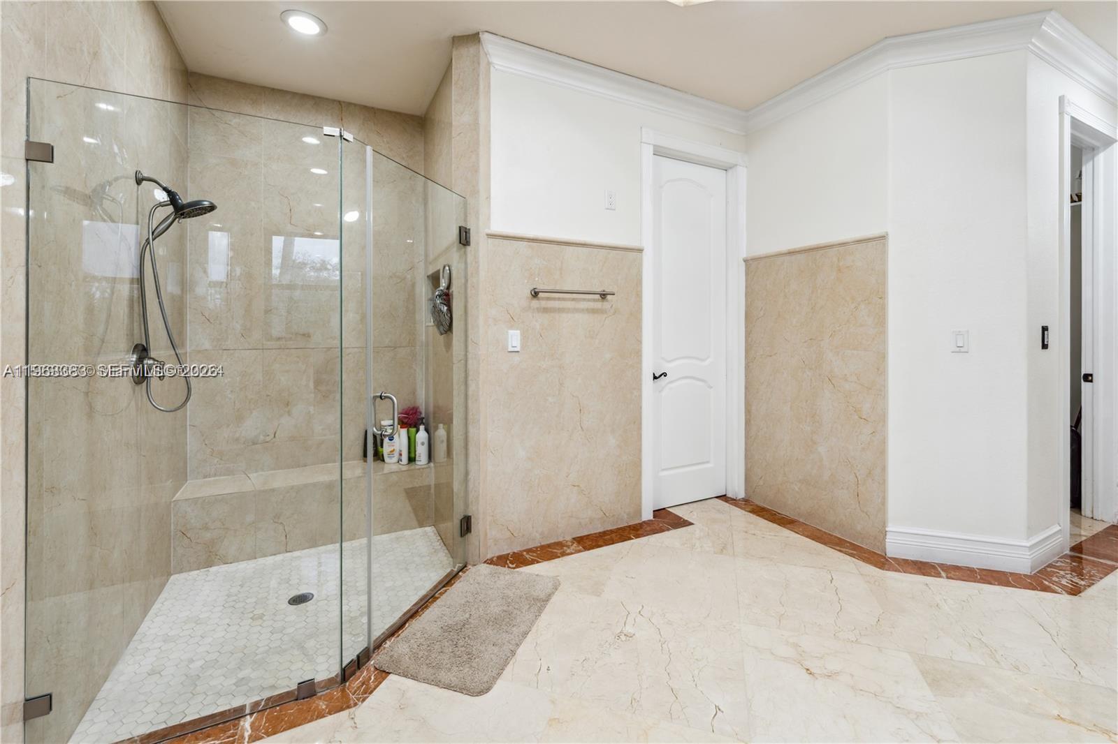8200 NW 163rd St, Miami Lakes FL 33016