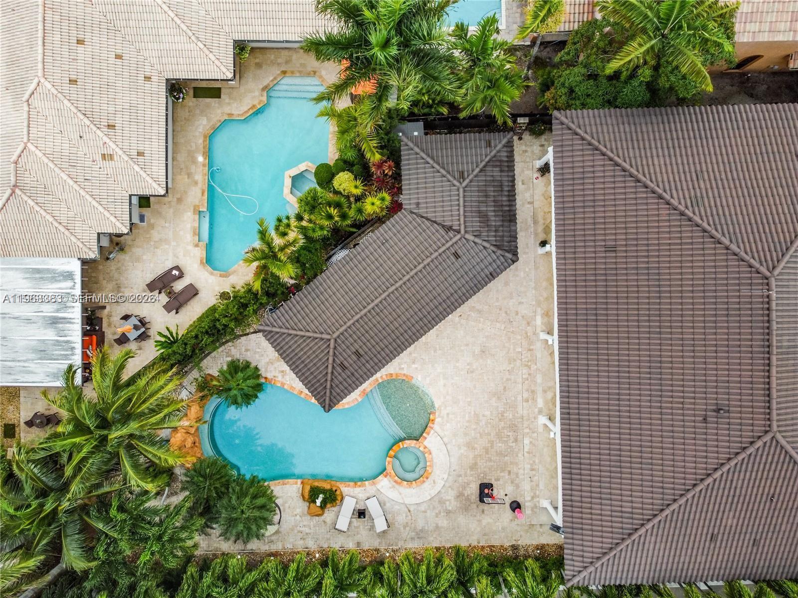 8200 NW 163rd St, Miami Lakes FL 33016