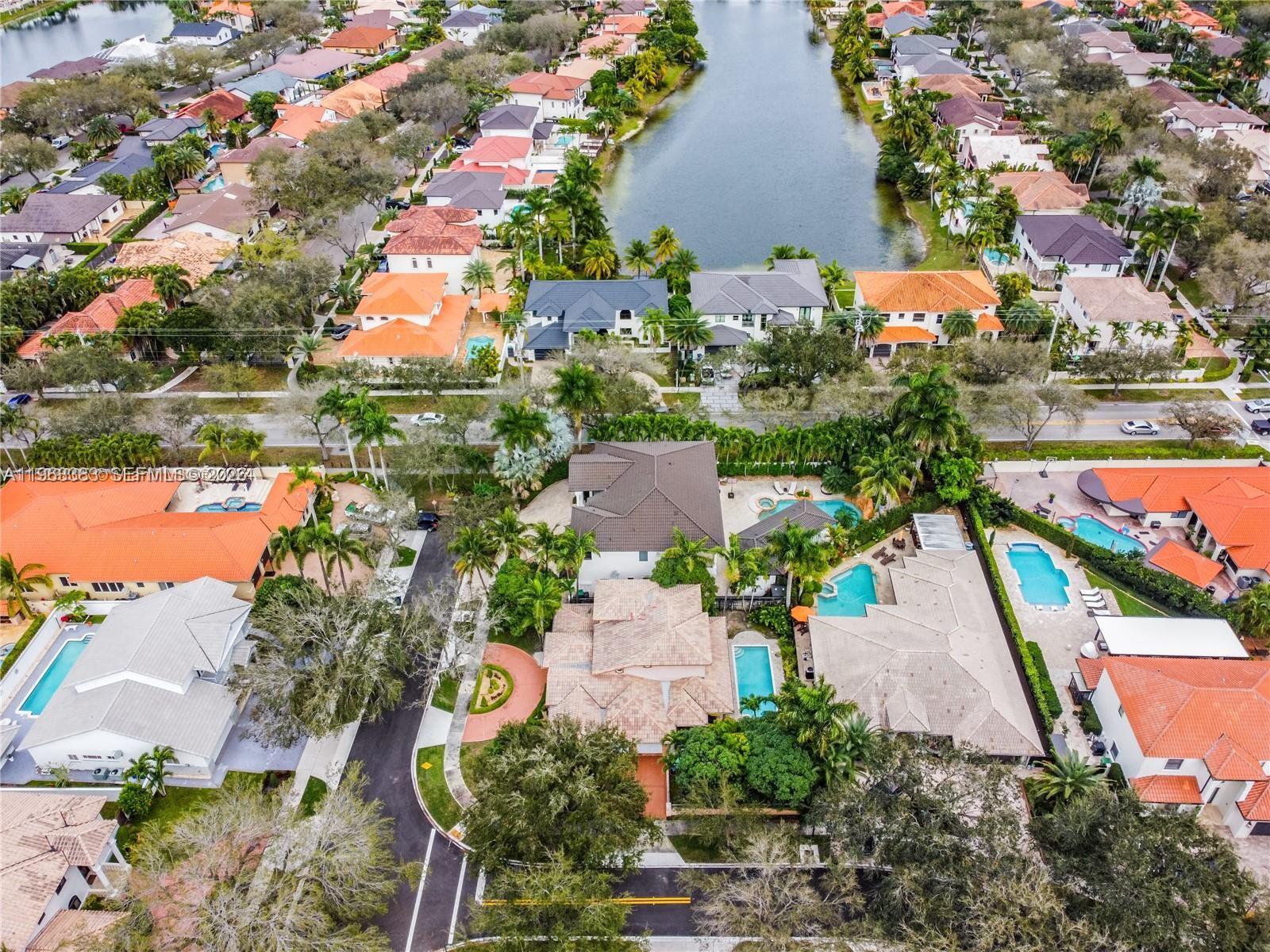 8200 NW 163rd St, Miami Lakes FL 33016