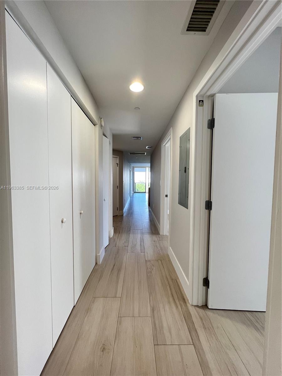 16385 Biscayne Blvd #607, North Miami Beach FL 33160