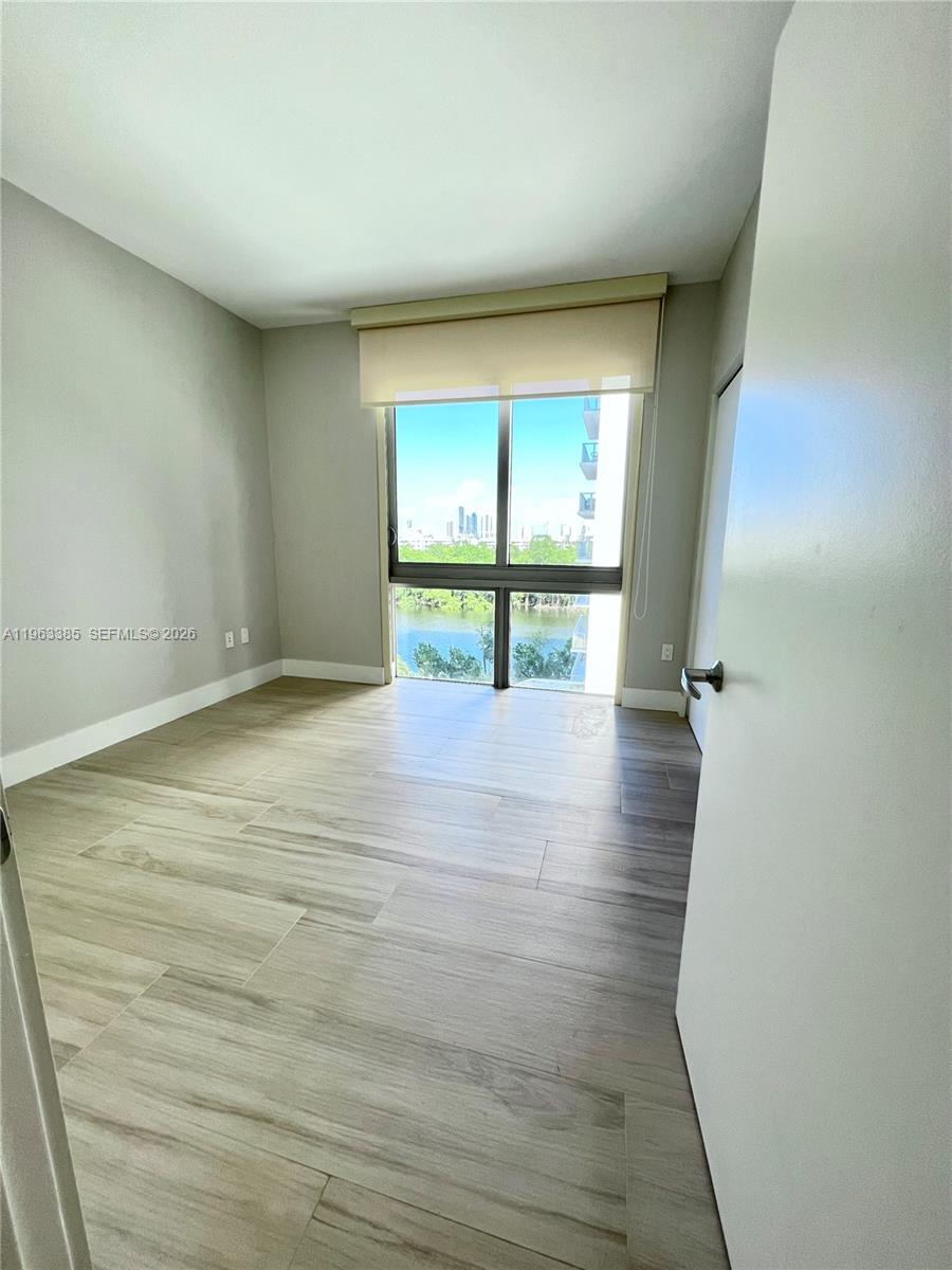 16385 Biscayne Blvd #607, North Miami Beach FL 33160