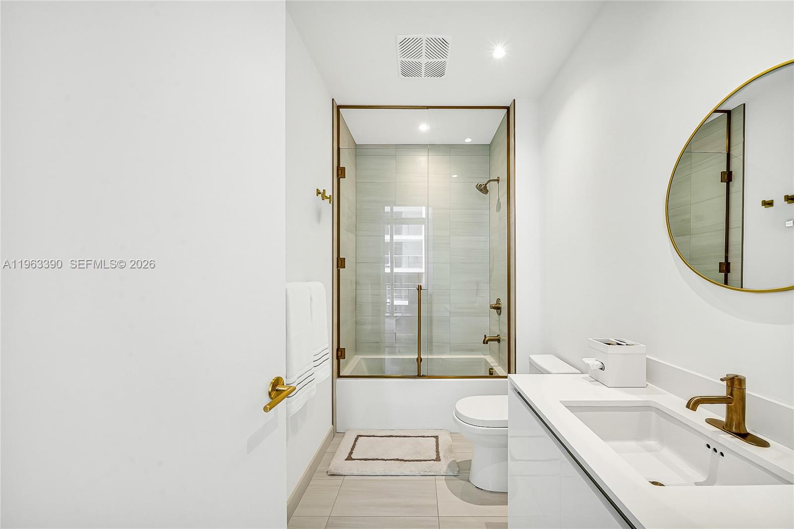 2655 S Bayshore Dr #706, Miami FL 33133