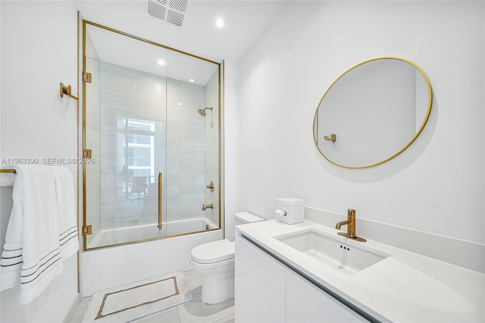2655 S Bayshore Dr #706, Miami FL 33133