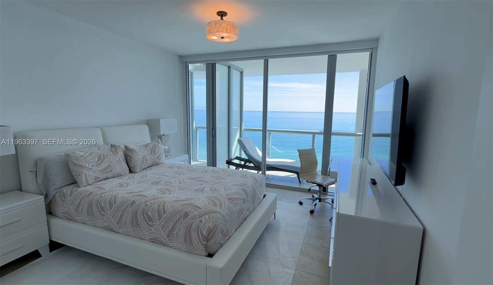 6799 Collins Ave #1604, Miami Beach FL 33141