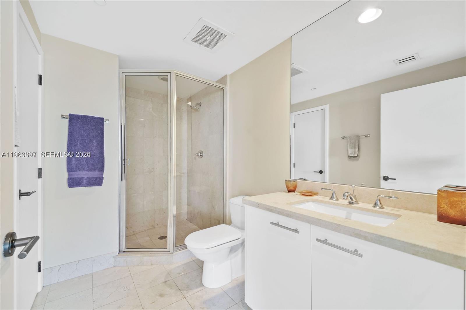 6799 Collins Ave #1604, Miami Beach FL 33141