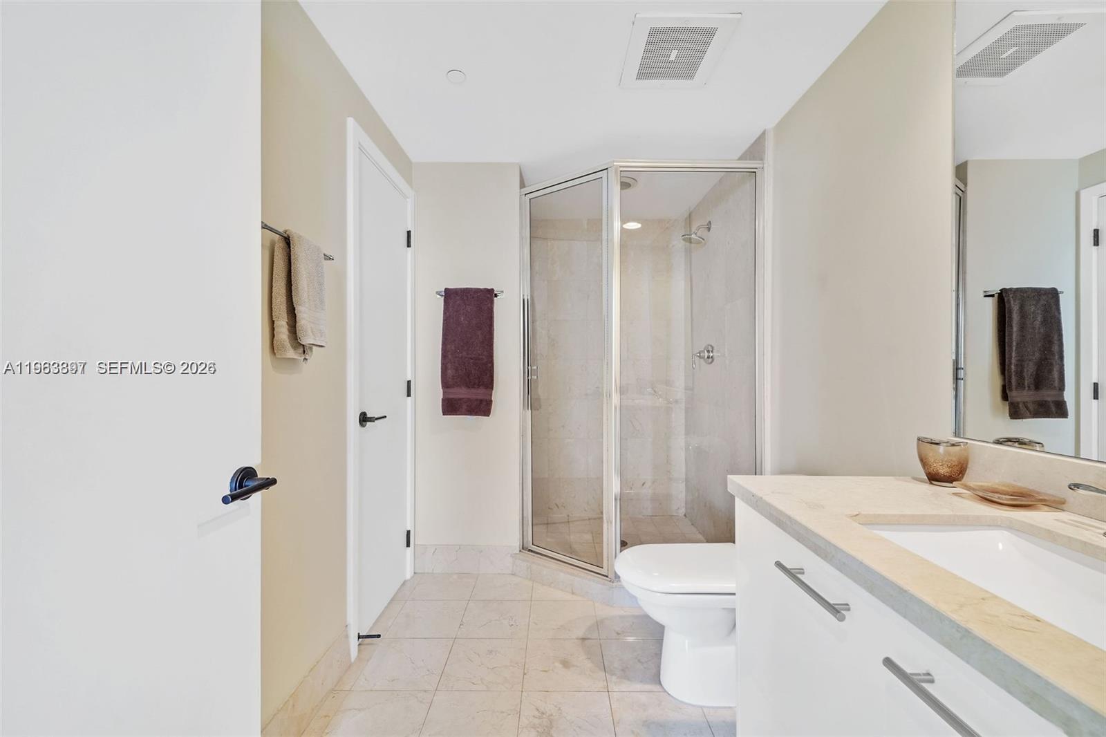 6799 Collins Ave #1604, Miami Beach FL 33141