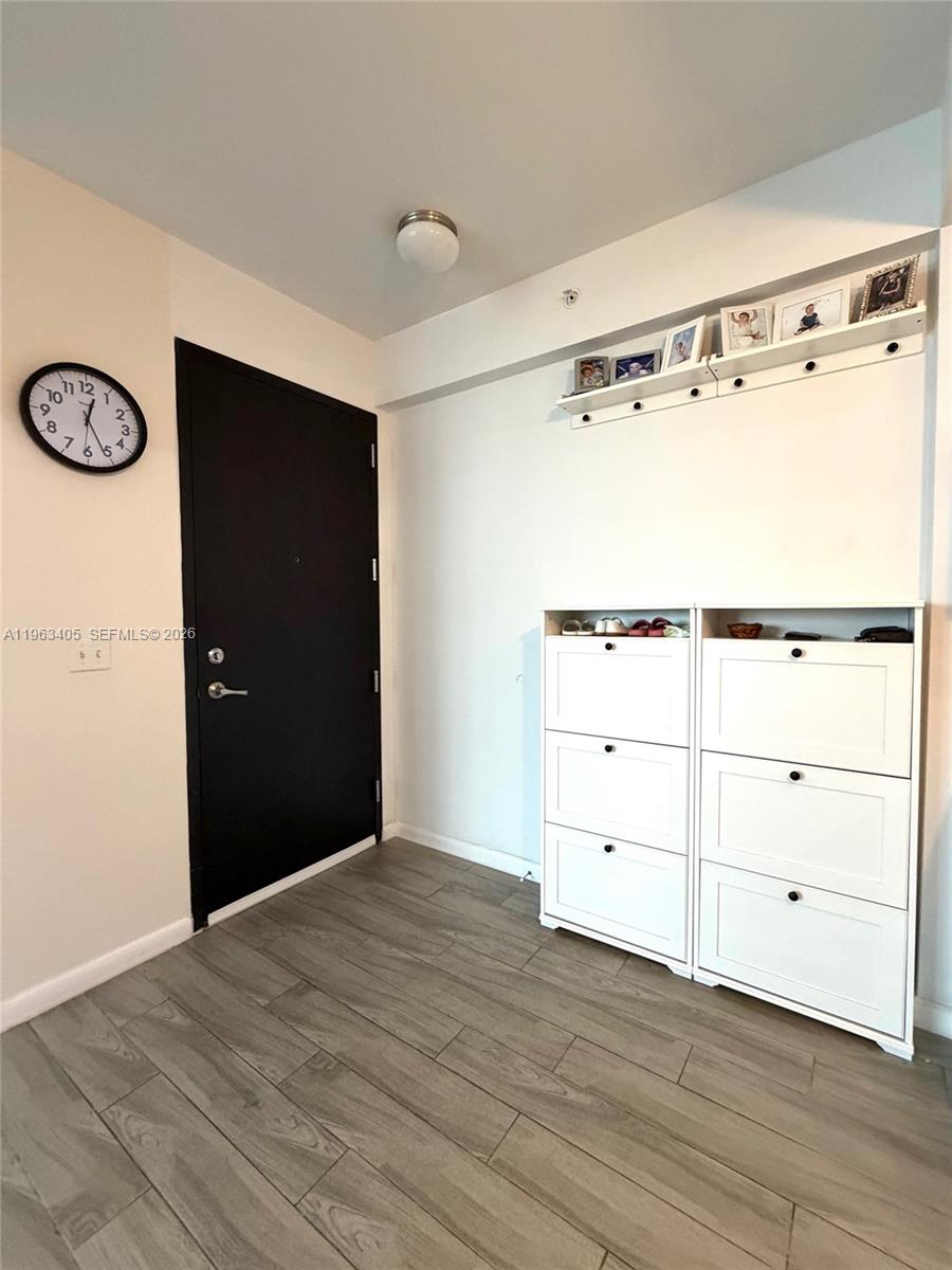 999 SW 1st Ave #1201, Miami FL 33130