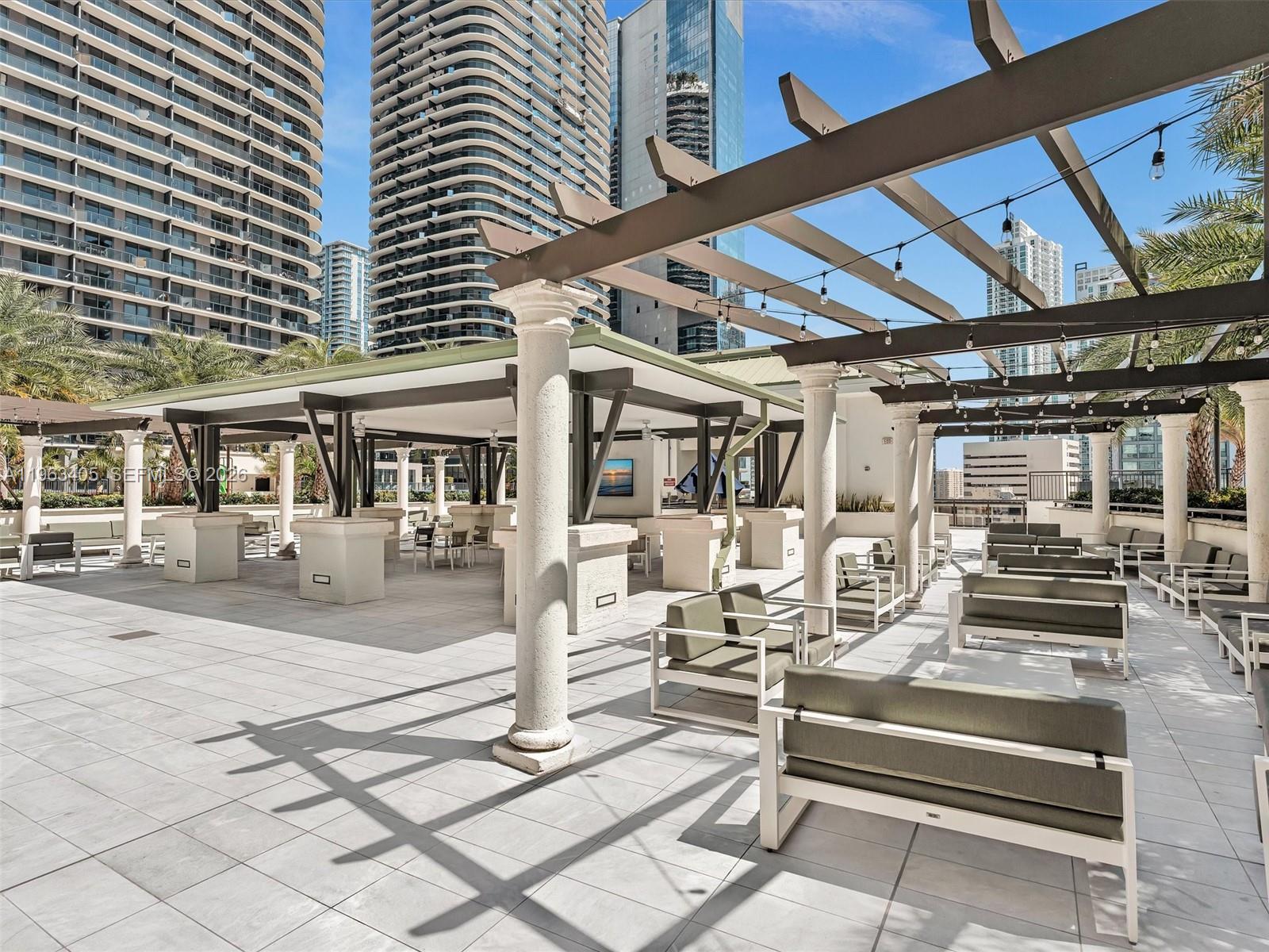 999 SW 1st Ave #1201, Miami FL 33130