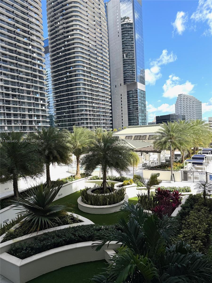 999 SW 1st Ave #1201, Miami FL 33130