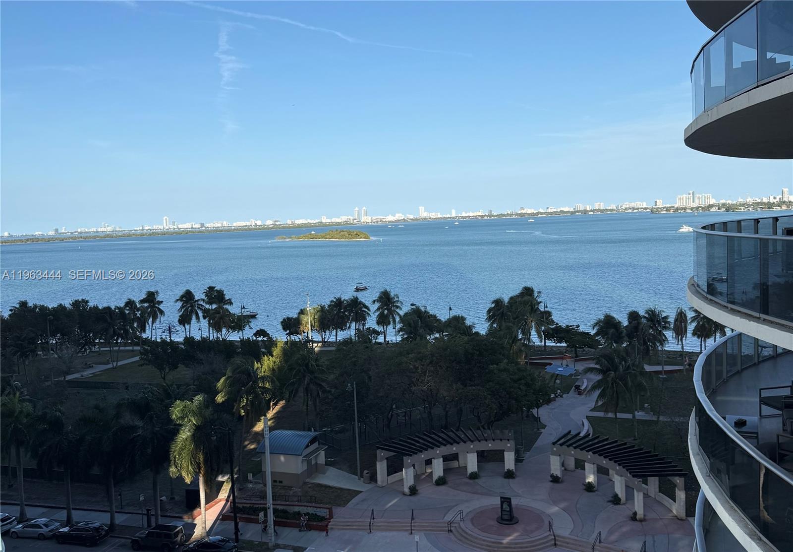 488 NE 18th St #811, Miami FL 33132