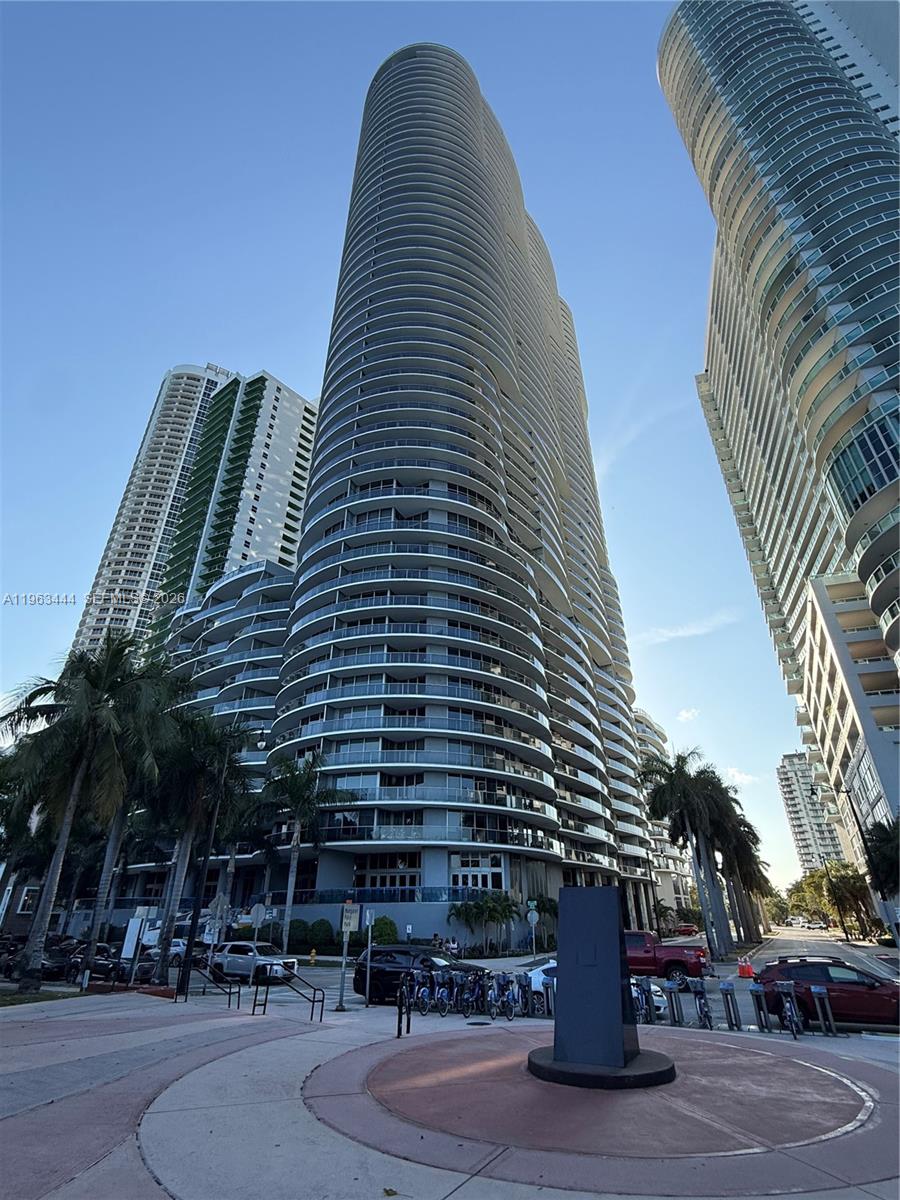 488 NE 18th St #811, Miami FL 33132