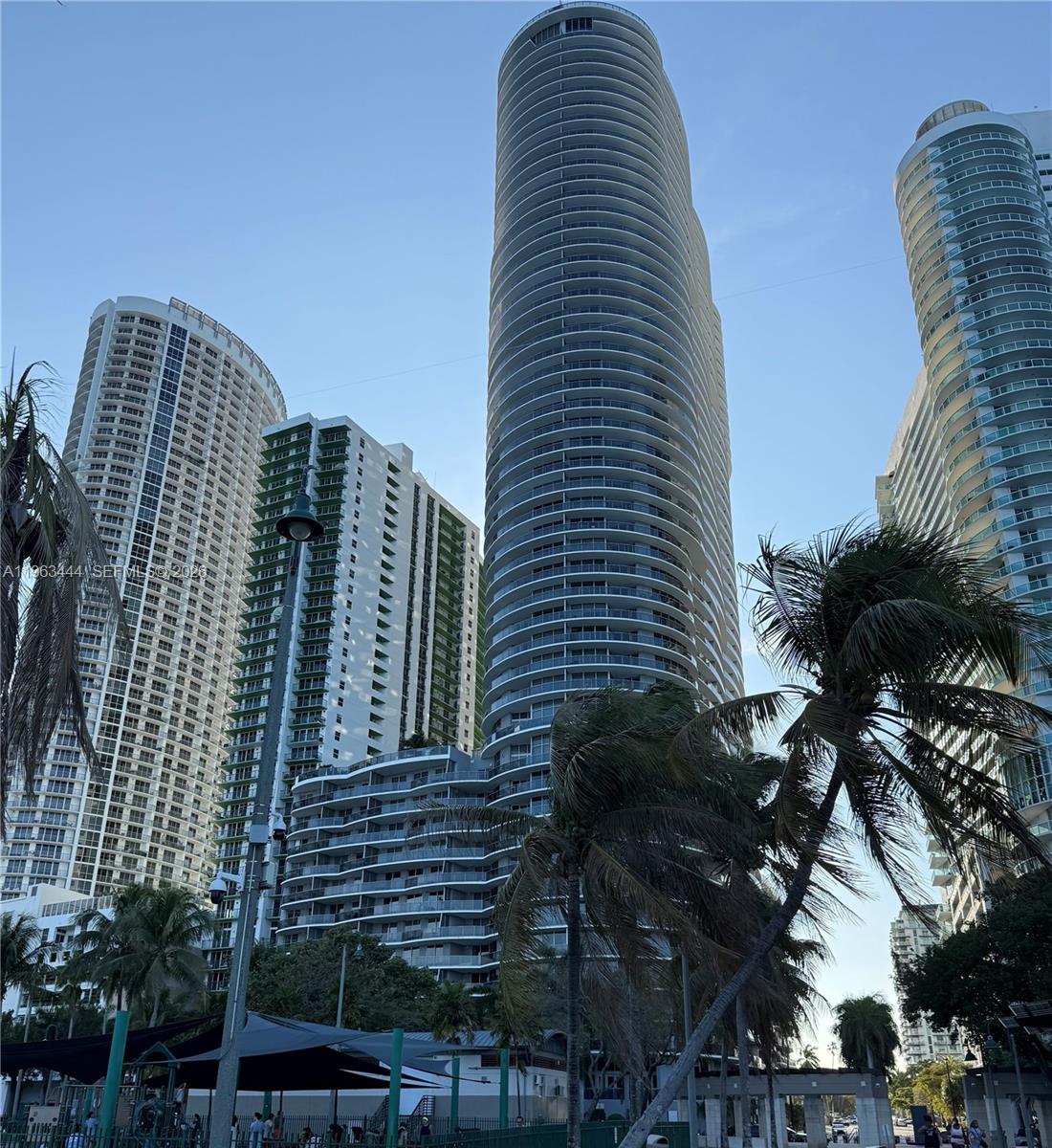 488 NE 18th St #811, Miami FL 33132