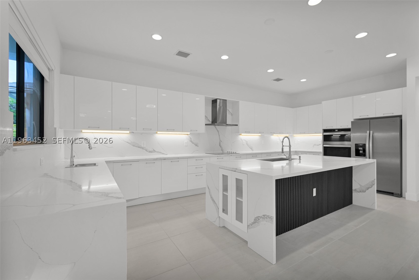 10386 SW 57th Ct, Cooper City FL 33328