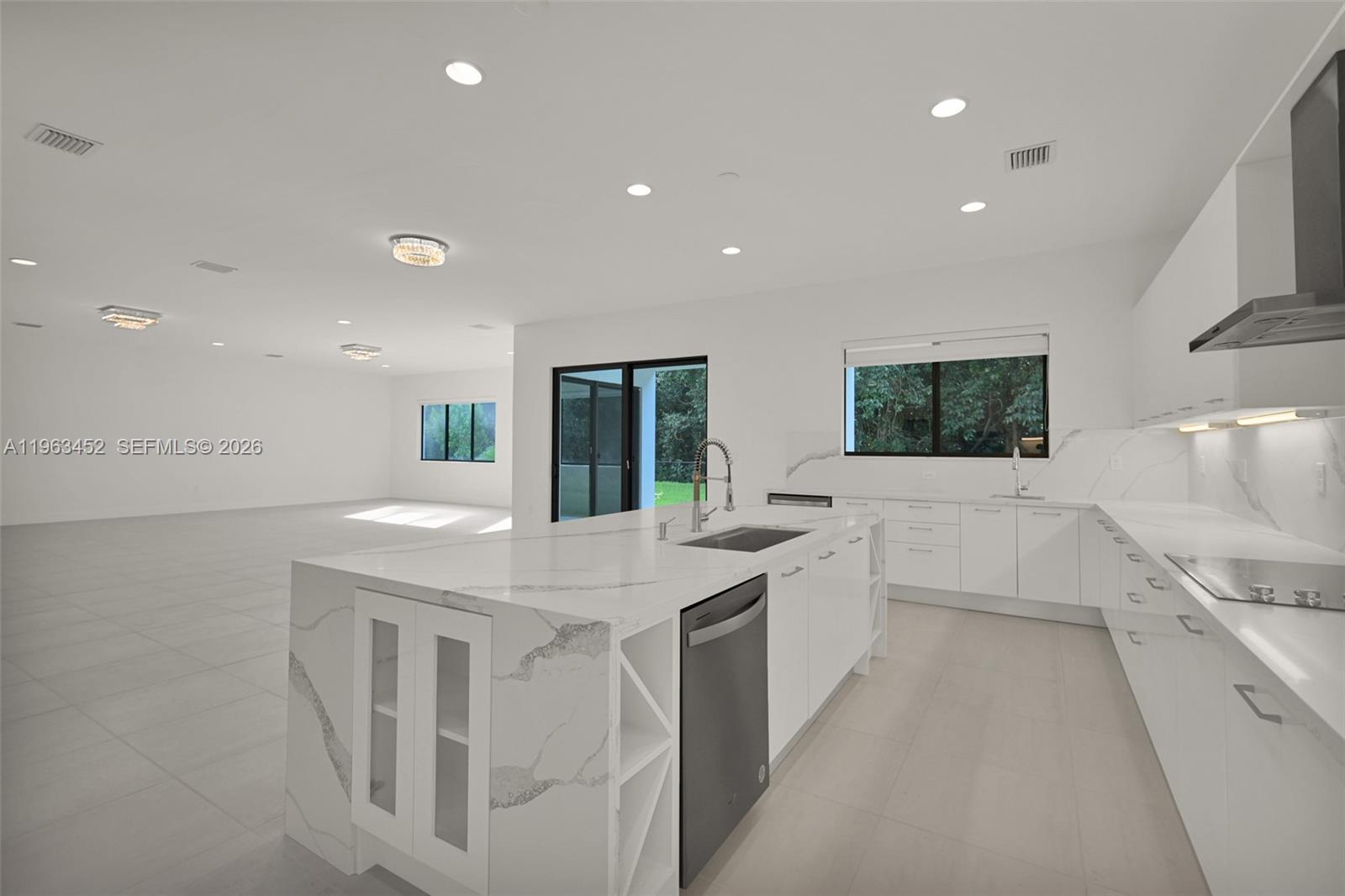 10386 SW 57th Ct, Cooper City FL 33328