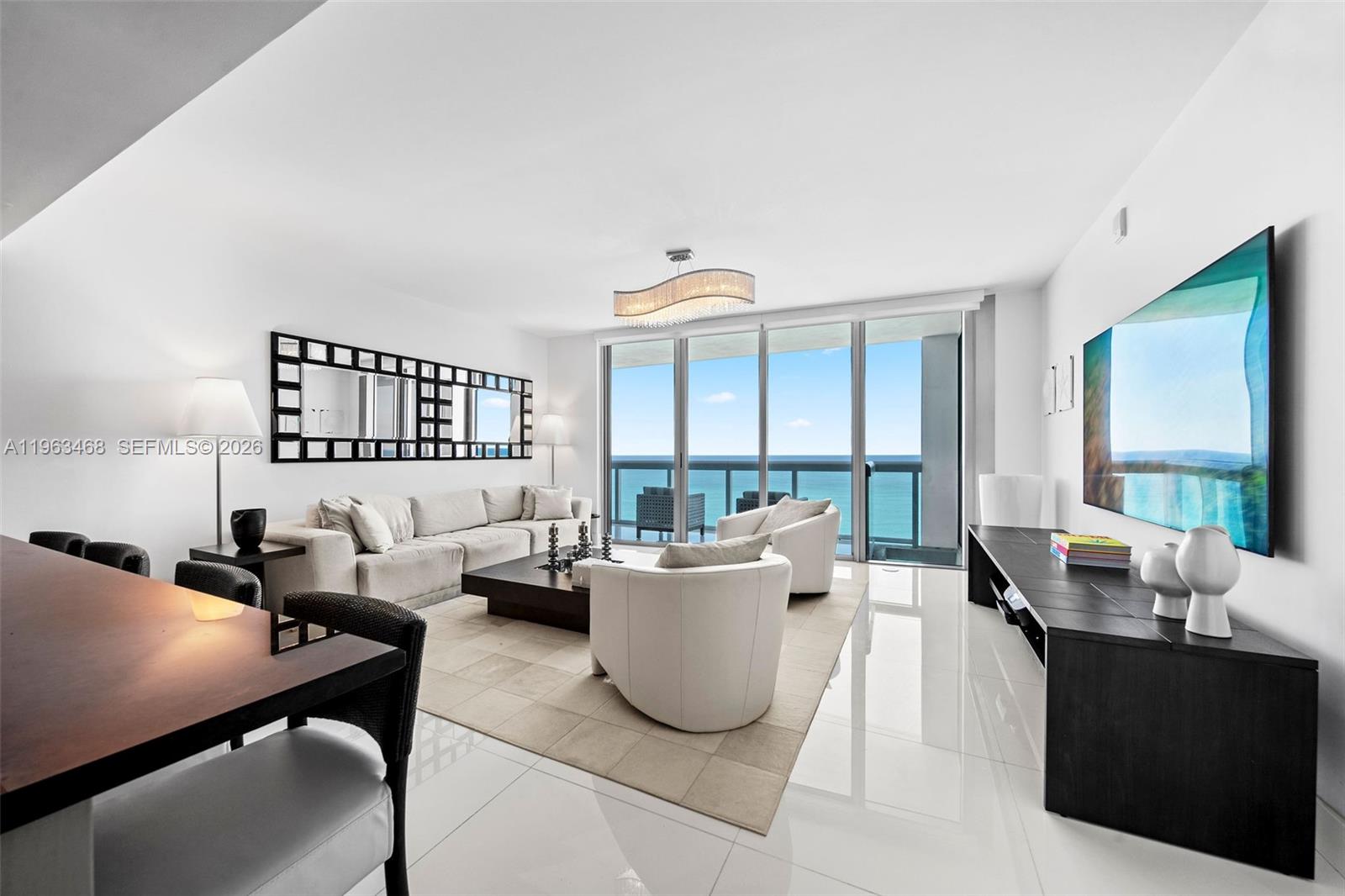 6899 Collins Ave #2207, Miami Beach FL 33141