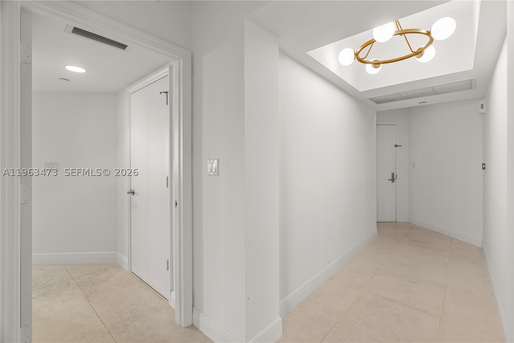 20000 E Country Club Dr #716, Aventura FL 33180