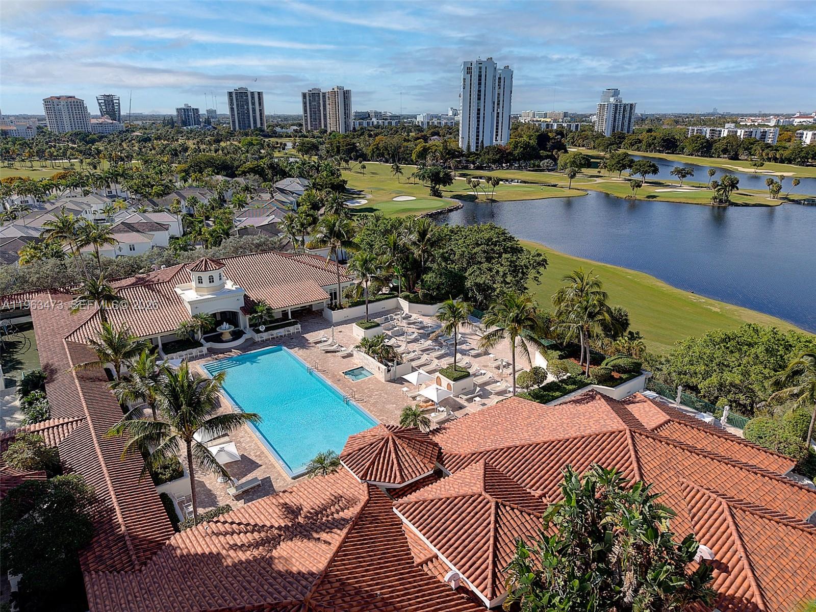 20000 E Country Club Dr #716, Aventura FL 33180