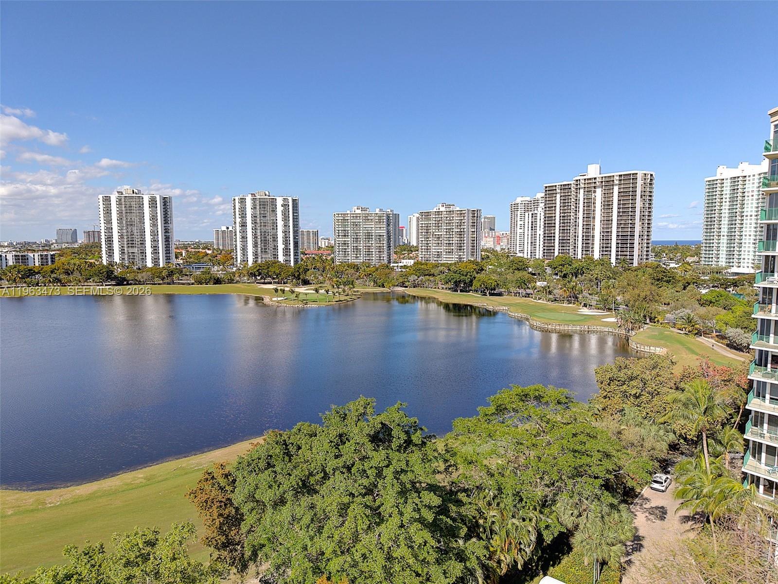 20000 E Country Club Dr #716, Aventura FL 33180