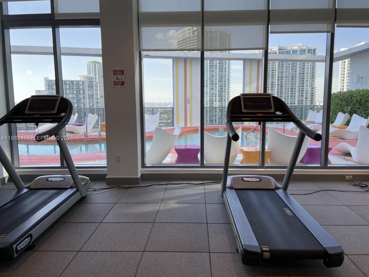 31 SE 6th St #404, Miami FL 33131