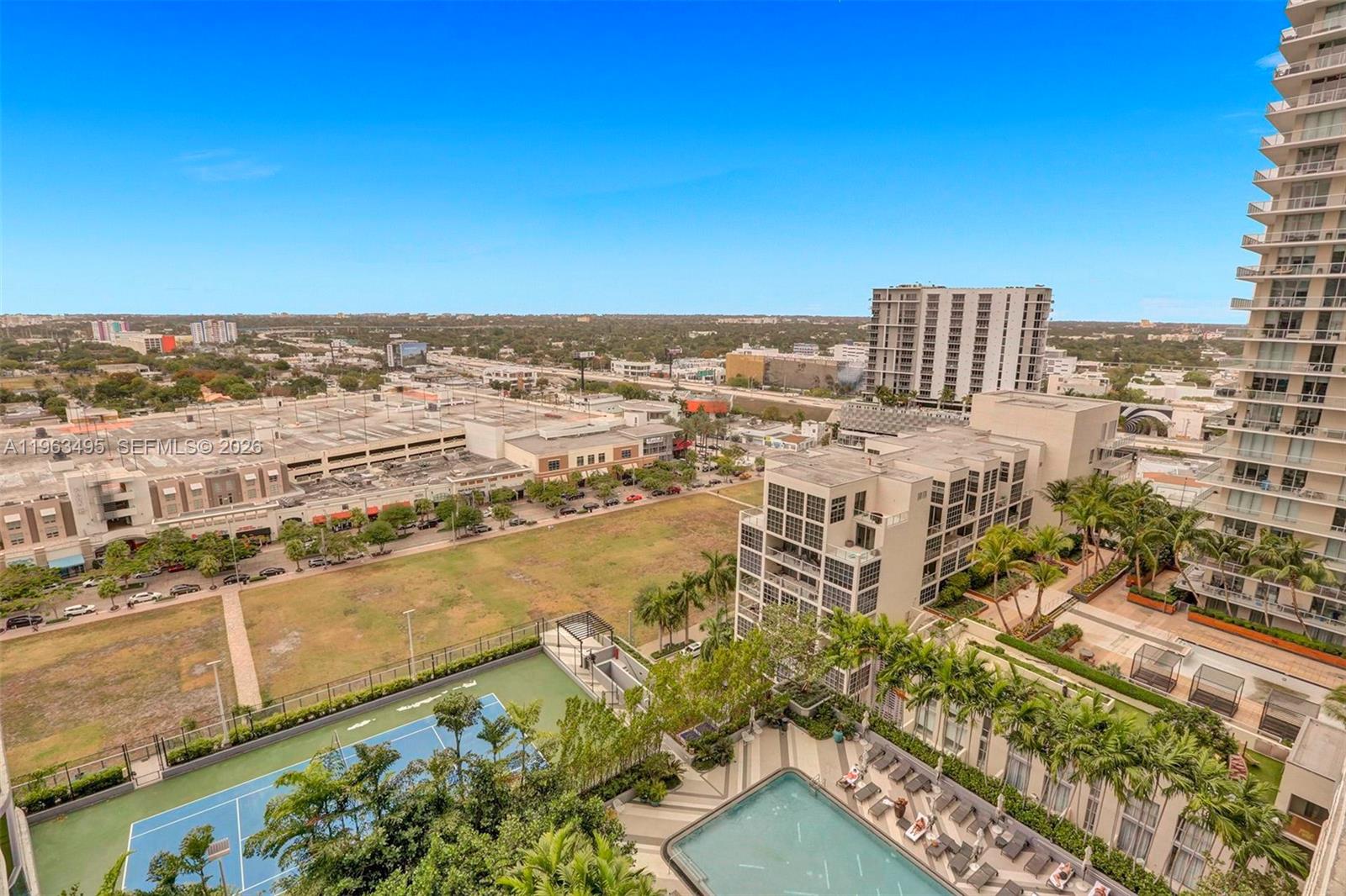 121 NE 34th St #1814, Miami FL 33137