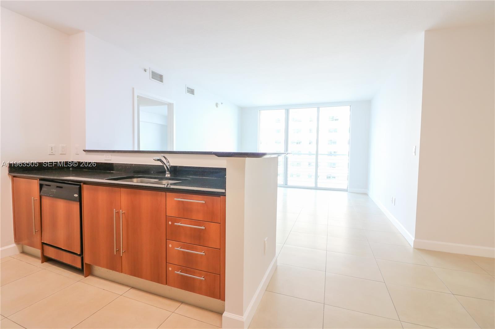 335 S Biscayne Blvd #2708, Miami FL 33131