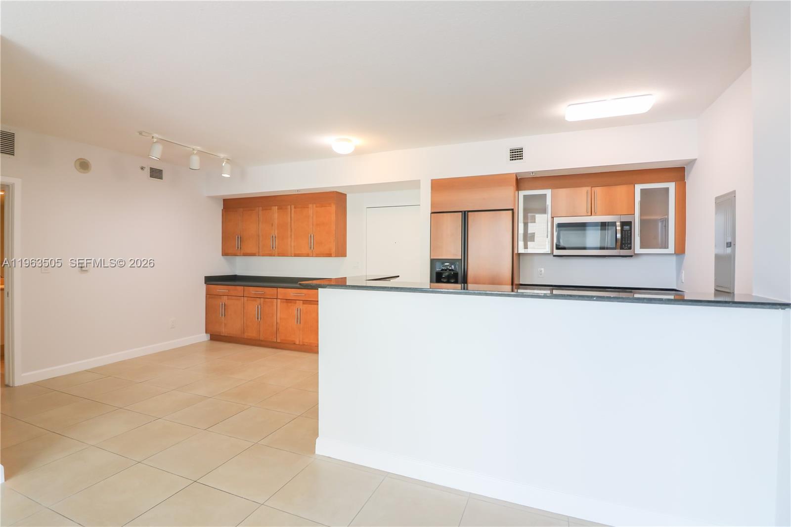 335 S Biscayne Blvd #2708, Miami FL 33131