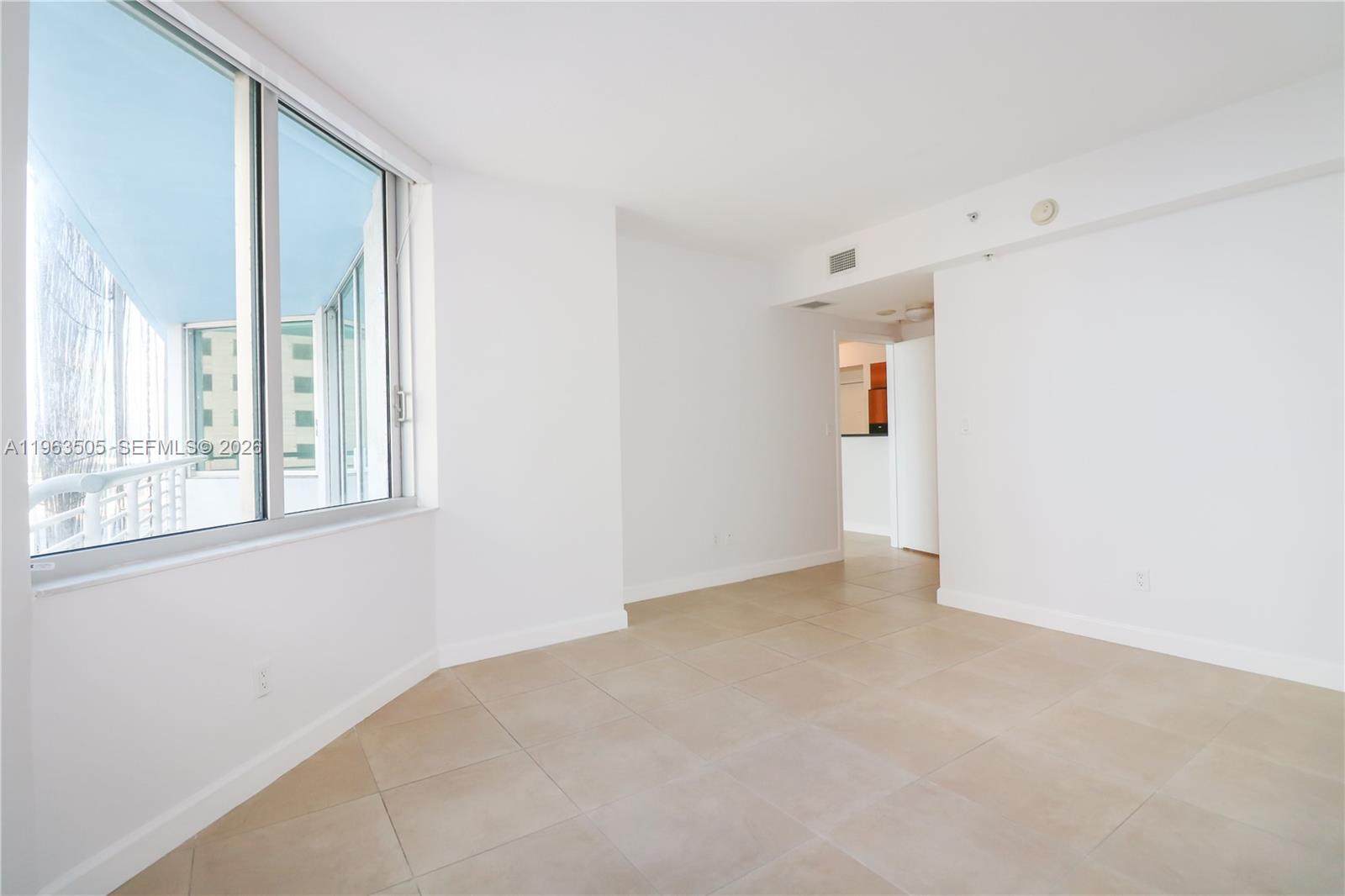 335 S Biscayne Blvd #2708, Miami FL 33131