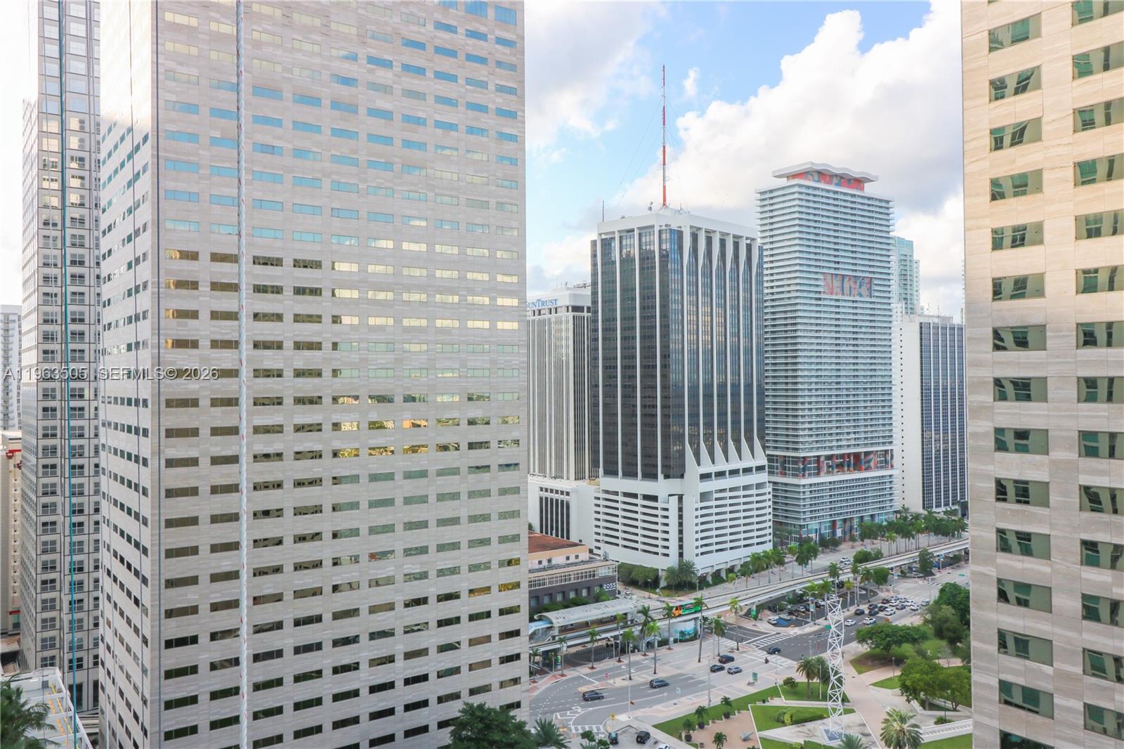 335 S Biscayne Blvd #2708, Miami FL 33131