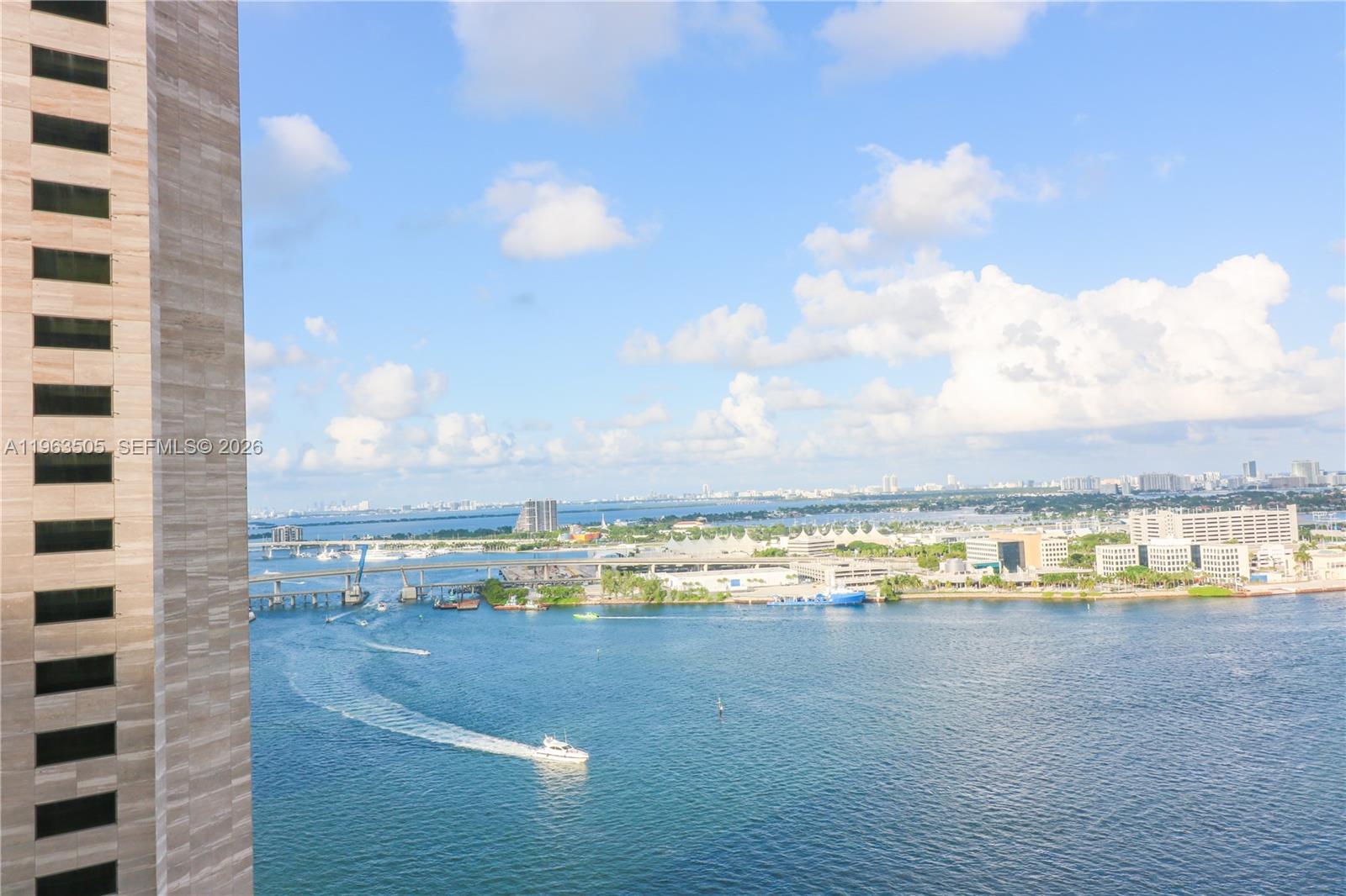 335 S Biscayne Blvd #2708, Miami FL 33131