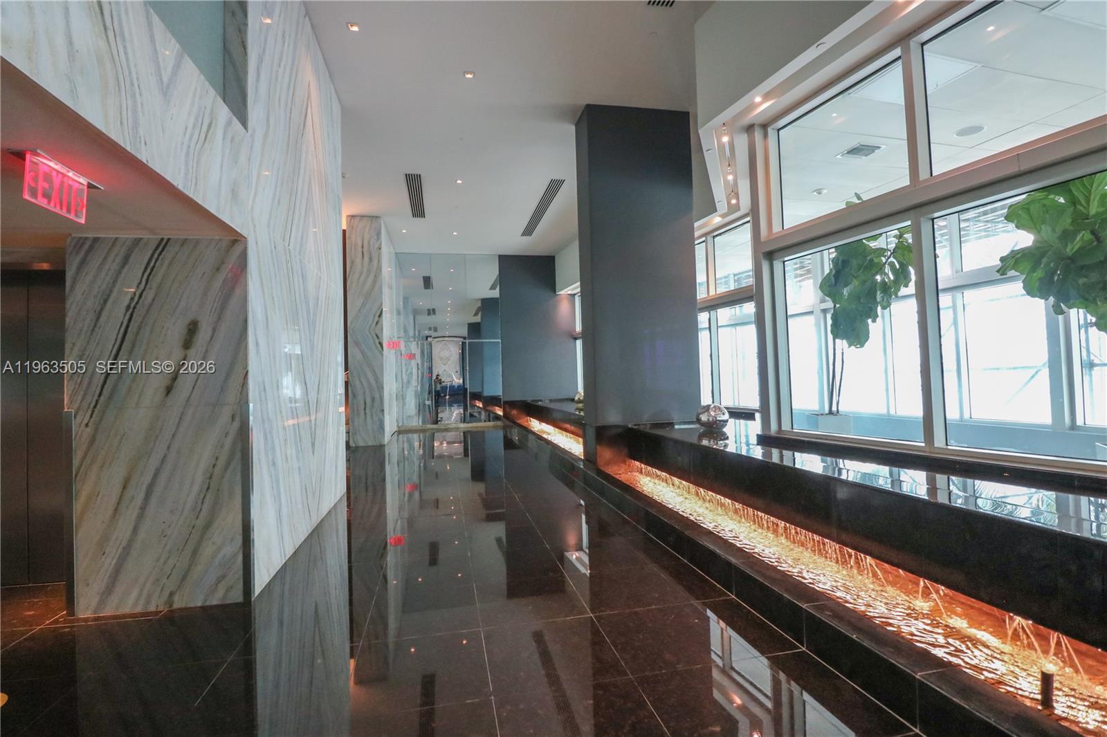 335 S Biscayne Blvd #2708, Miami FL 33131