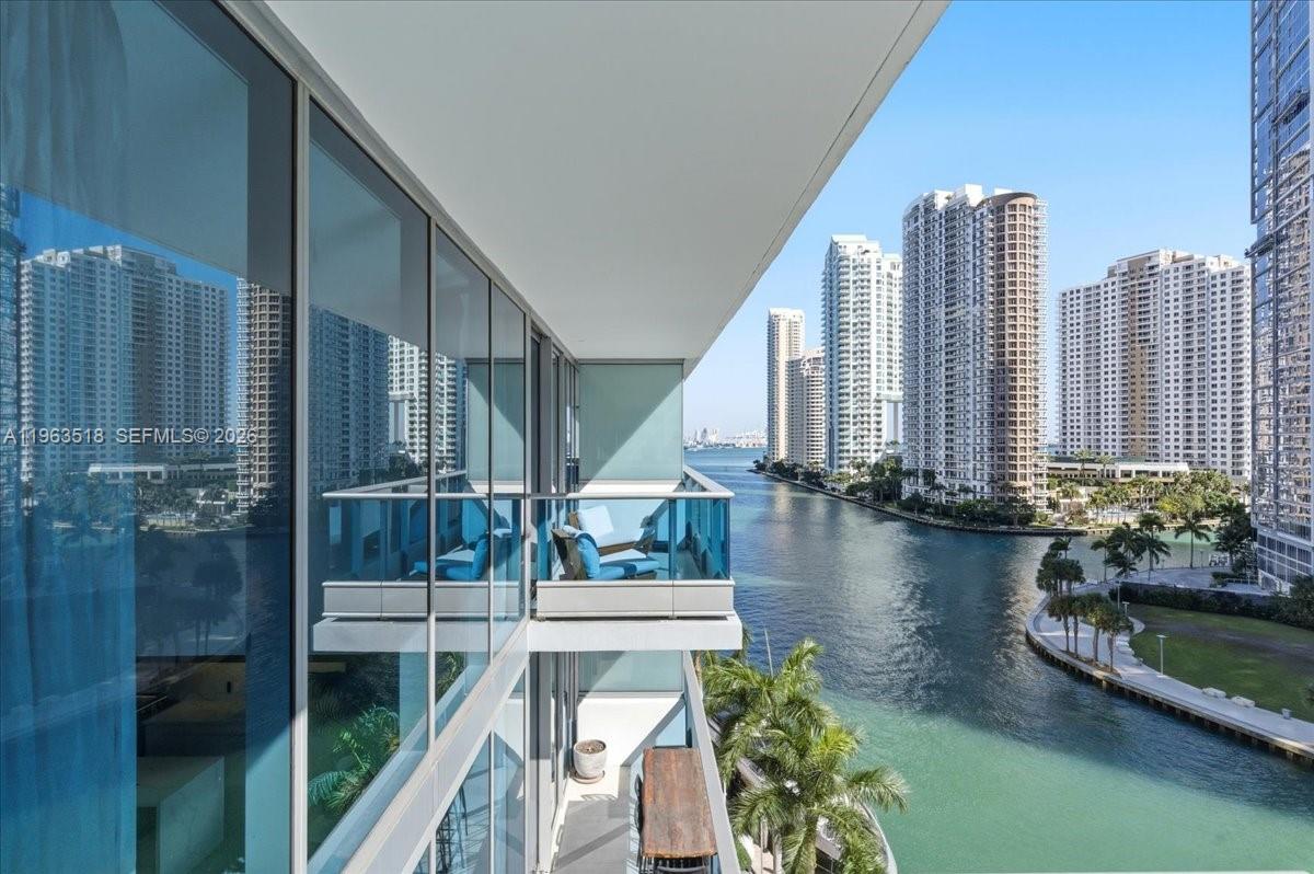 200 BISCAYNE BLVD WY #706, Miami FL 33131