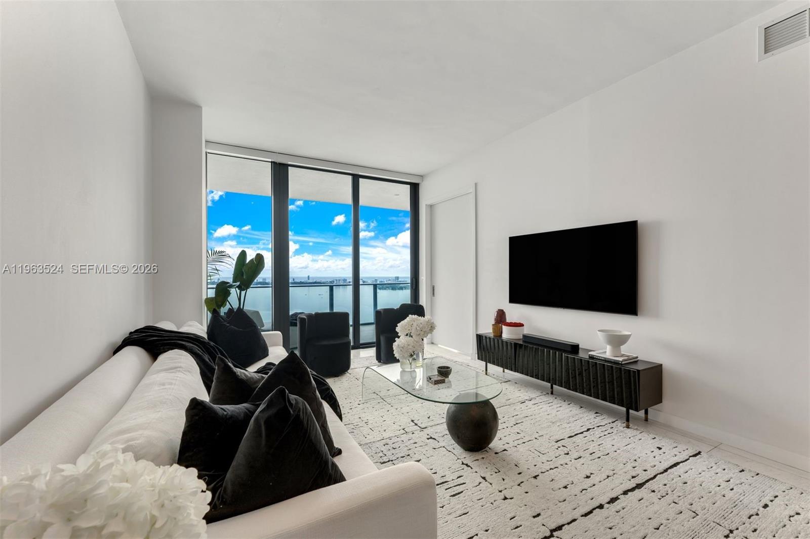 480 NE 31st St #4002, Miami FL 33137