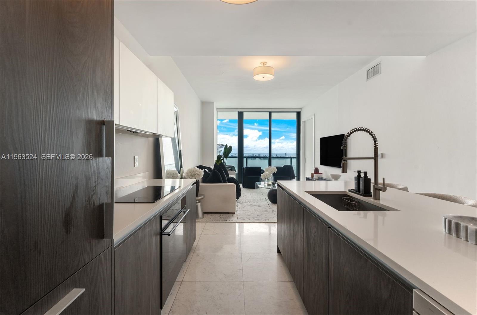 480 NE 31st St #4002, Miami FL 33137