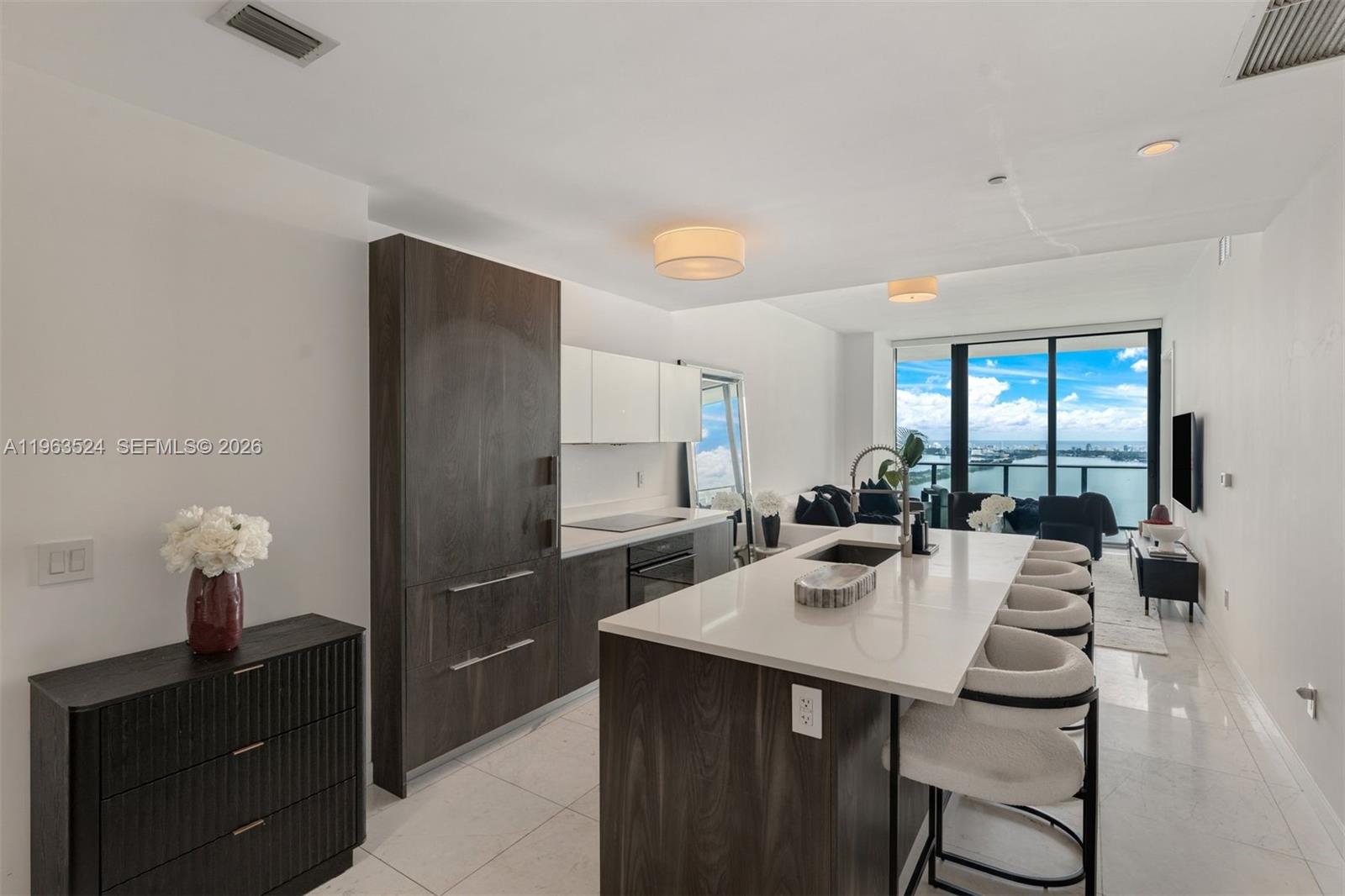 480 NE 31st St #4002, Miami FL 33137