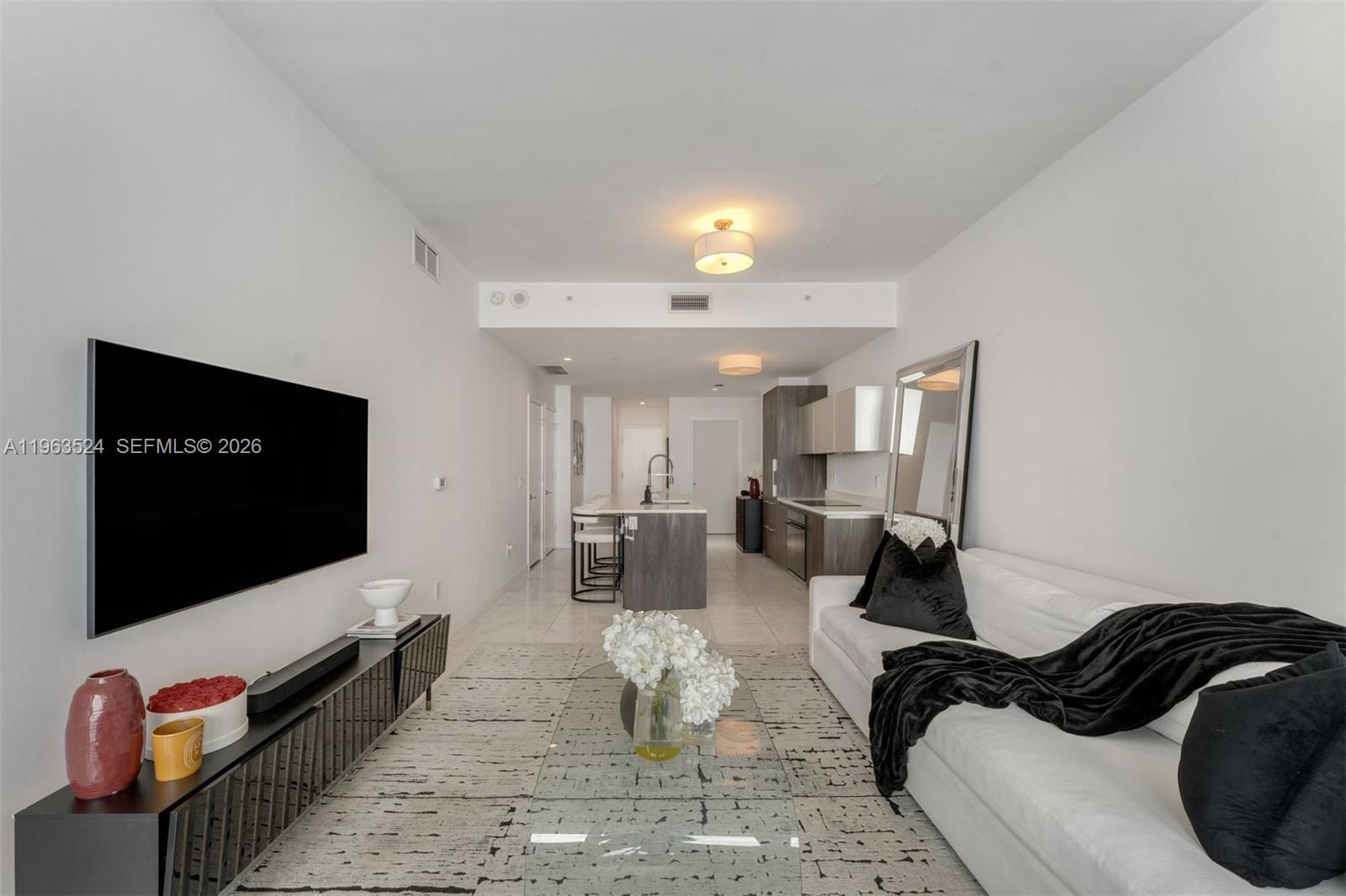 480 NE 31st St #4002, Miami FL 33137