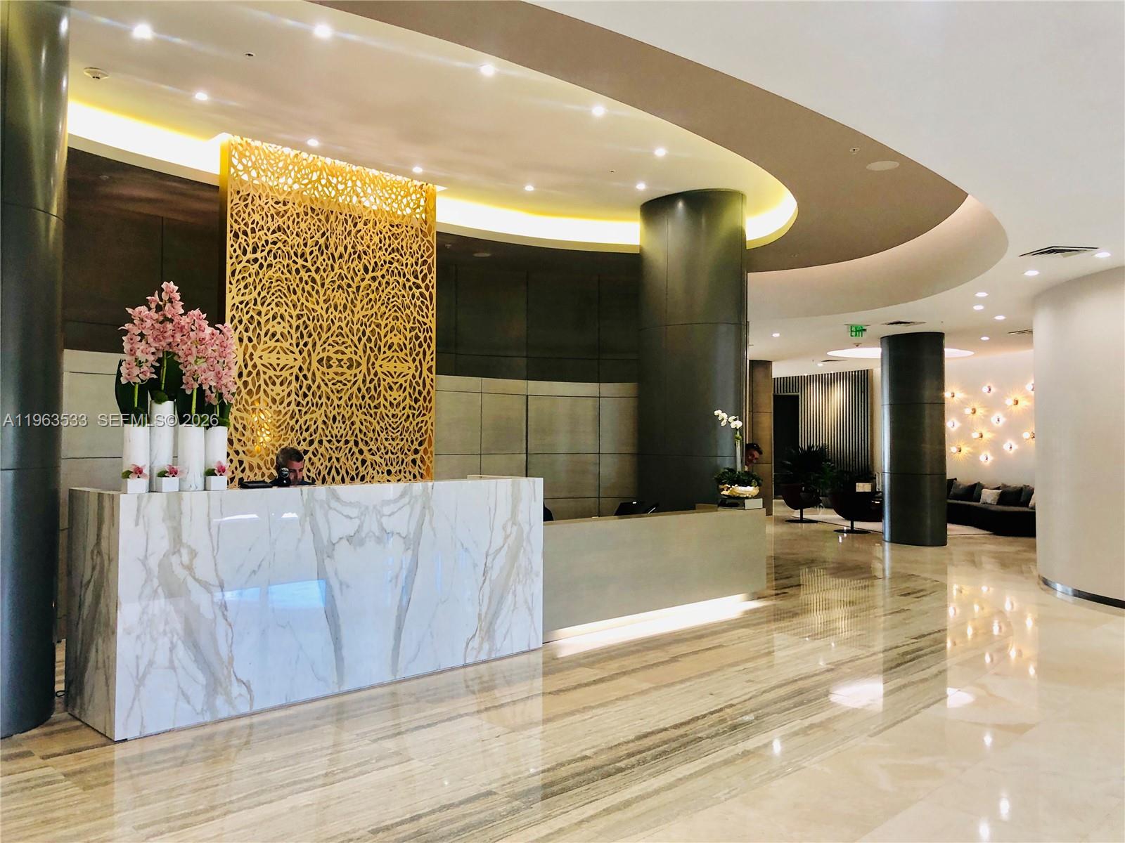 10275 Collins Ave #427, Bal Harbour FL 33154