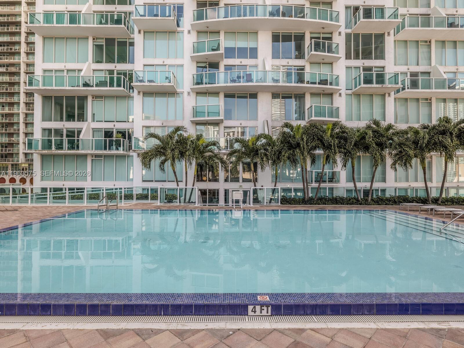 31 SE 5th St #3419, Miami FL 33131
