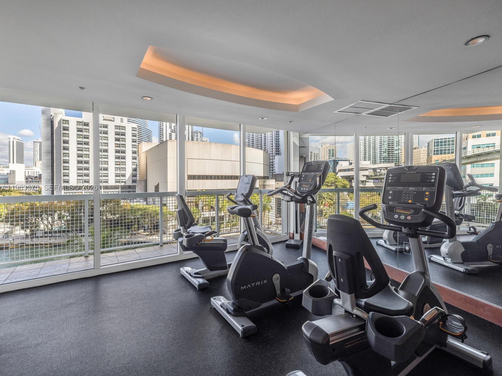 31 SE 5th St #3419, Miami FL 33131