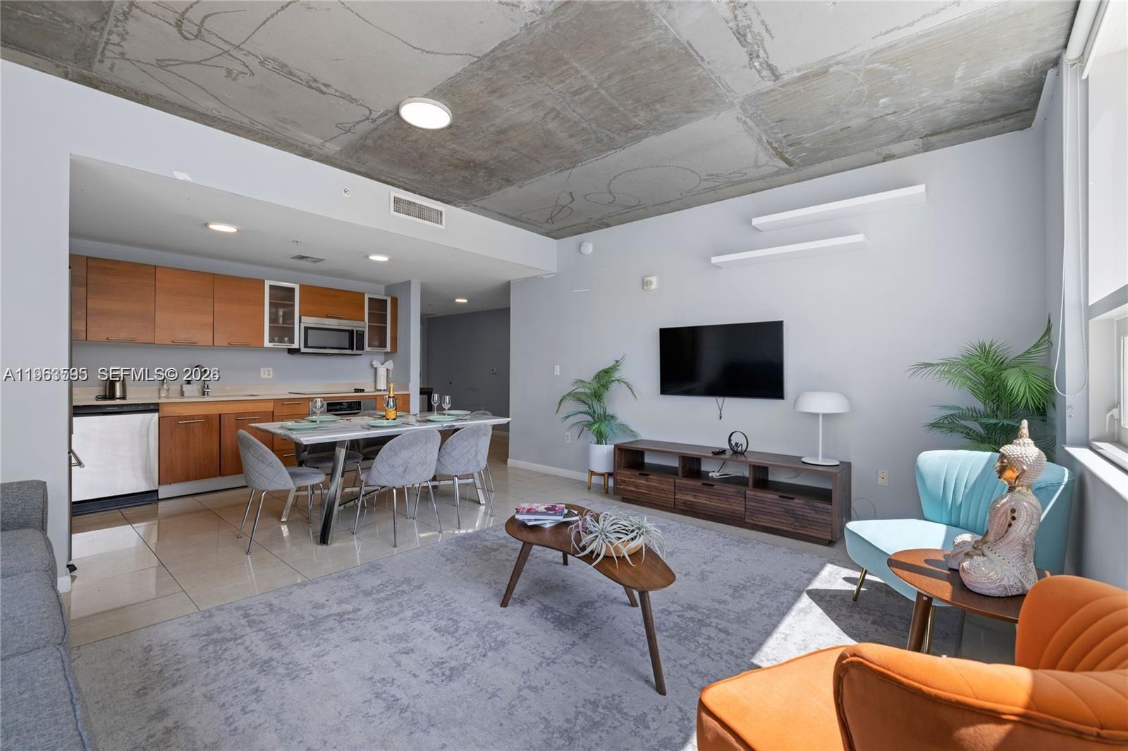 3250 NE 1st Ave #516, Miami FL 33137