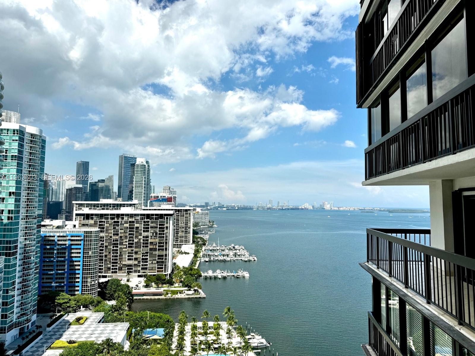 2333 Brickell Ave #2607, Miami FL 33129