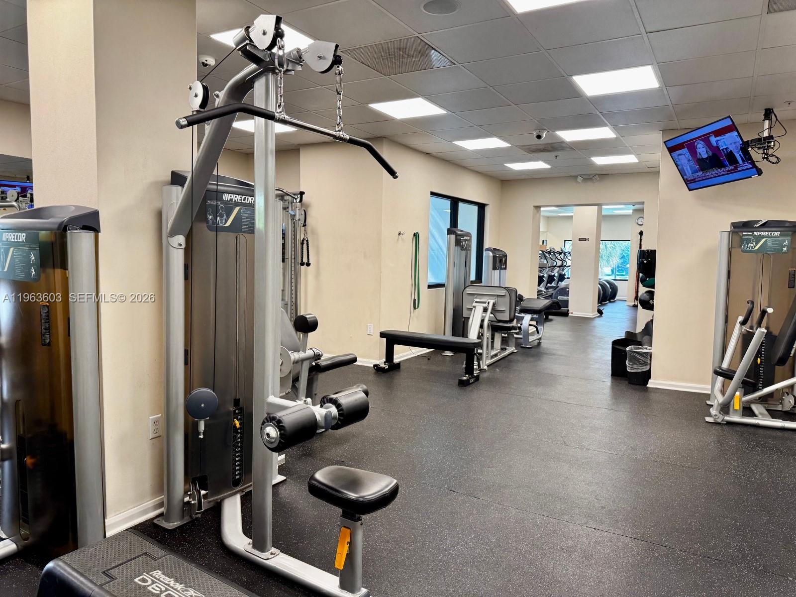 2333 Brickell Ave #2607, Miami FL 33129
