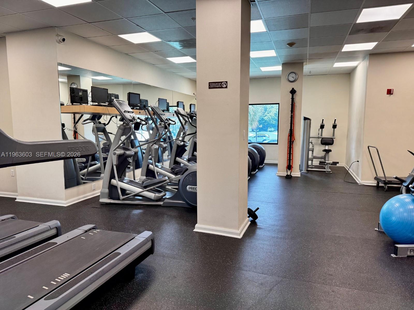 2333 Brickell Ave #2607, Miami FL 33129