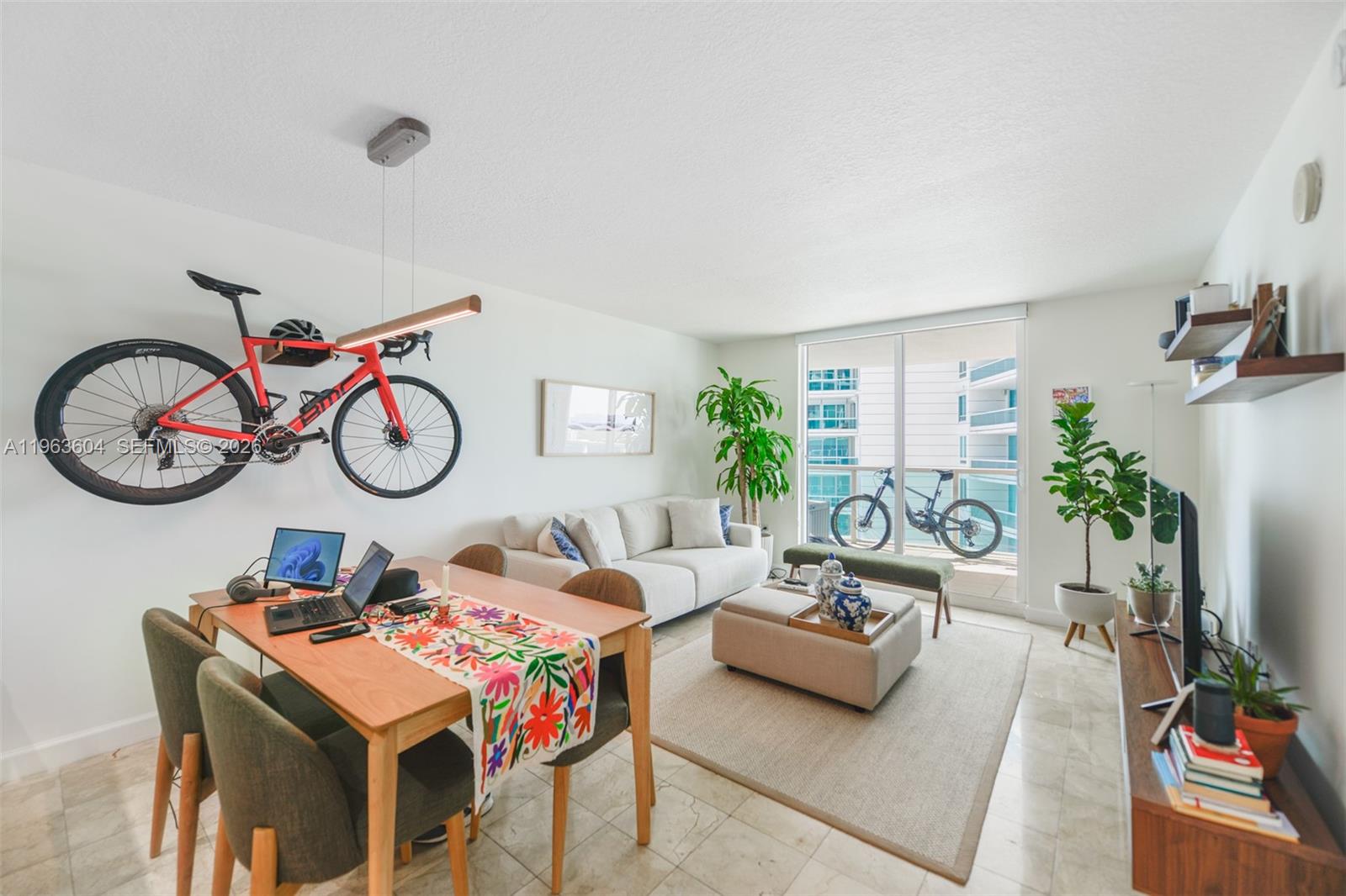 2101 Brickell Ave #2009, Miami FL 33129