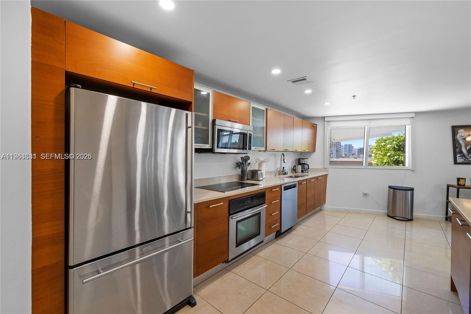 3250 NE 1st Ave #515, Miami FL 33137