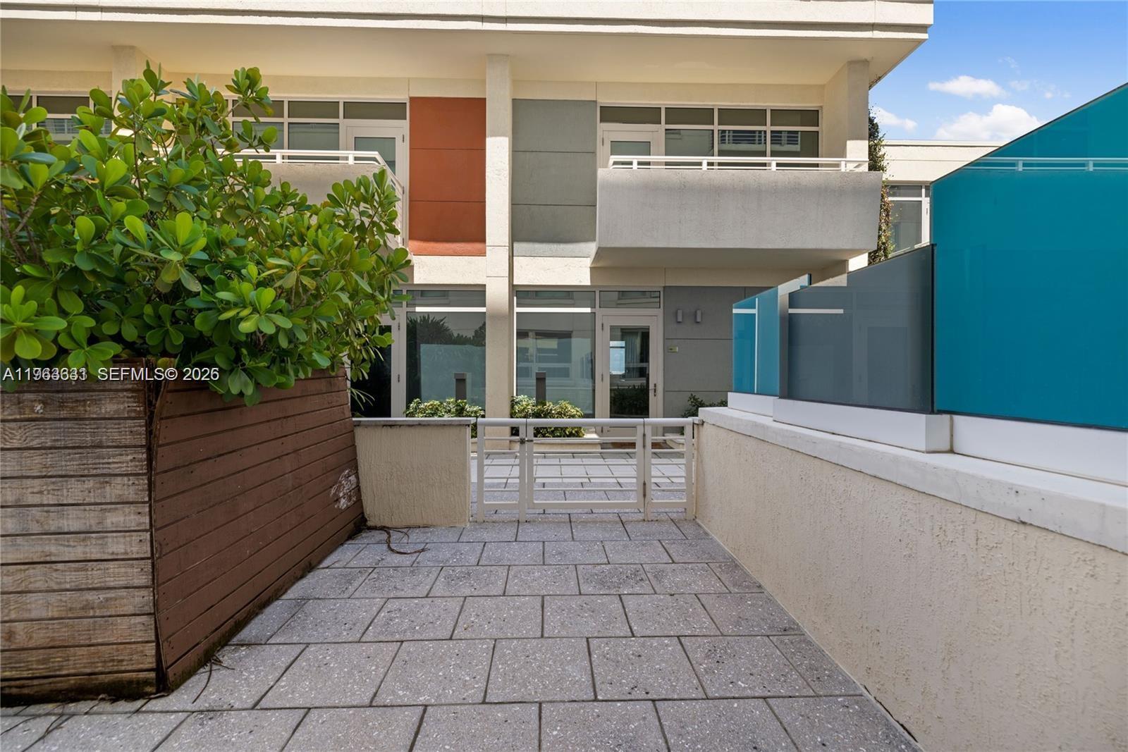 3250 NE 1st Ave #515, Miami FL 33137
