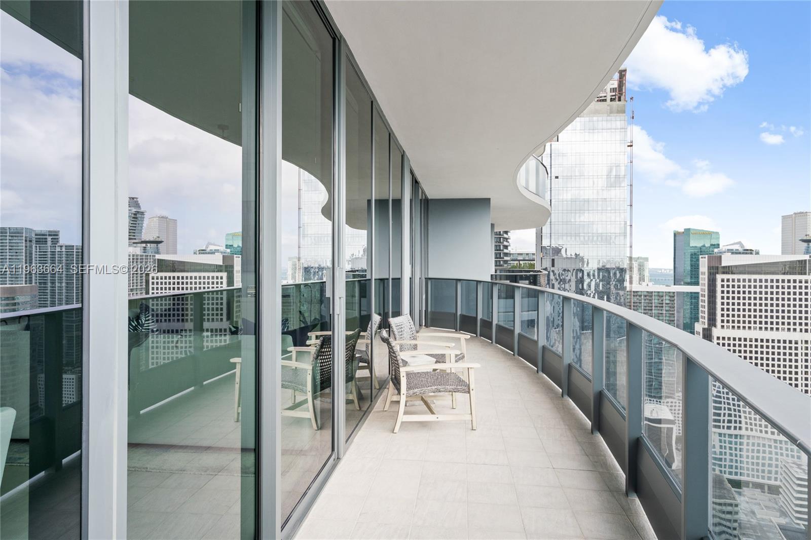 1000 Brickell Plz #PH5005, Miami FL 33131