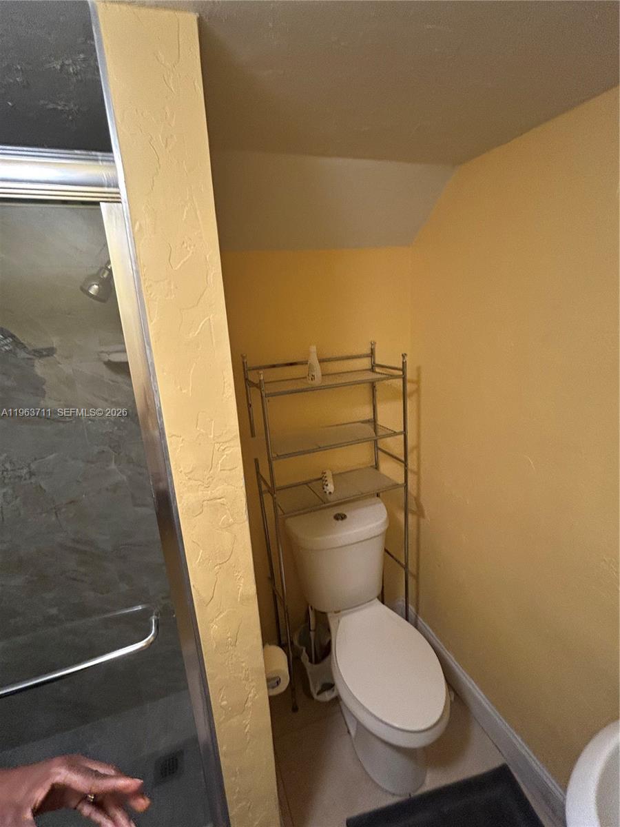 1653 NW 58th Ave #14, Lauderhill FL 33313