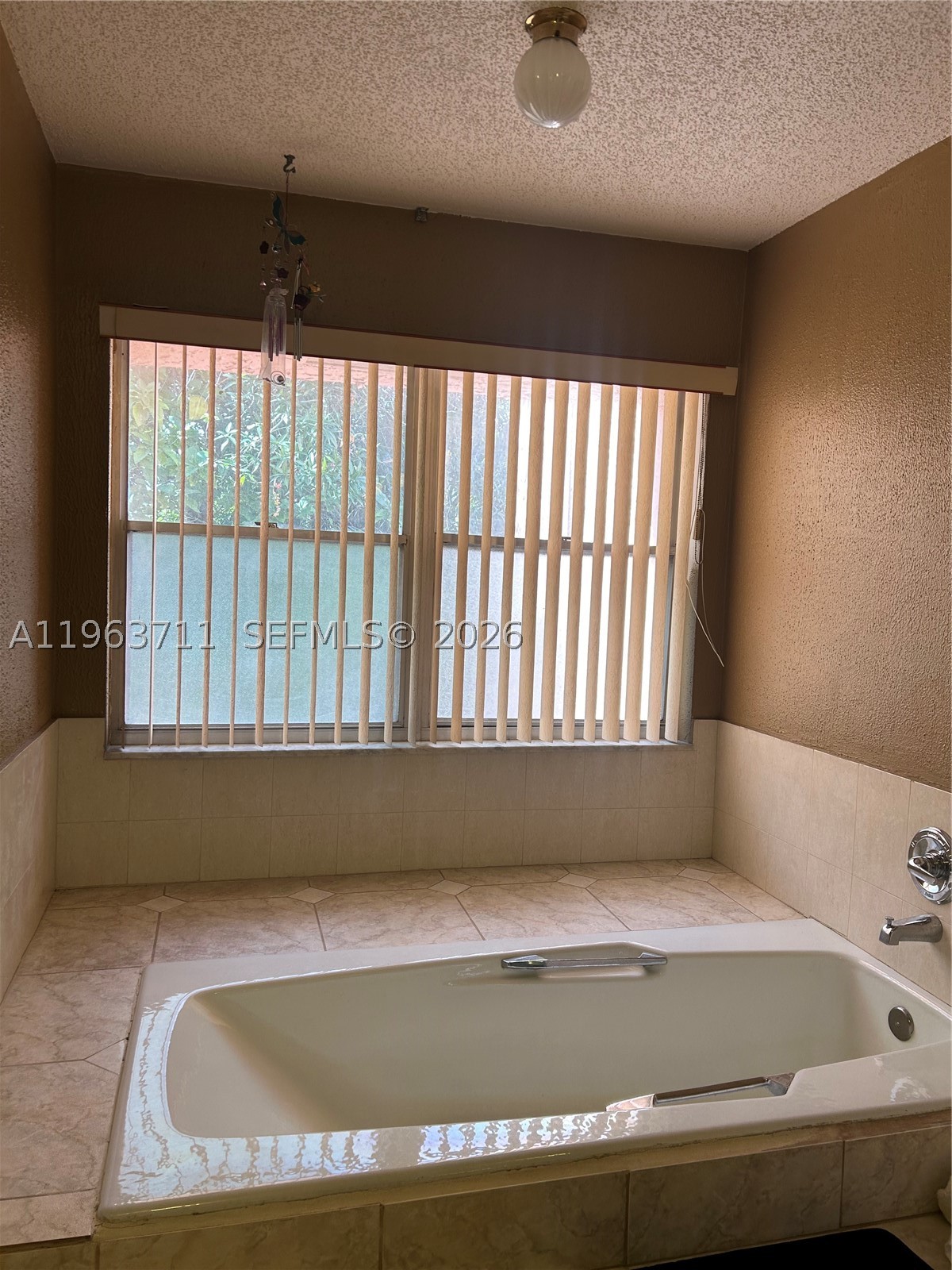 1653 NW 58th Ave #14, Lauderhill FL 33313